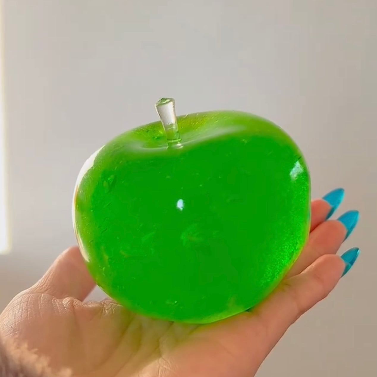Formable red / golden creamy texture big apple 🍎 stress ball - Charming Cheese