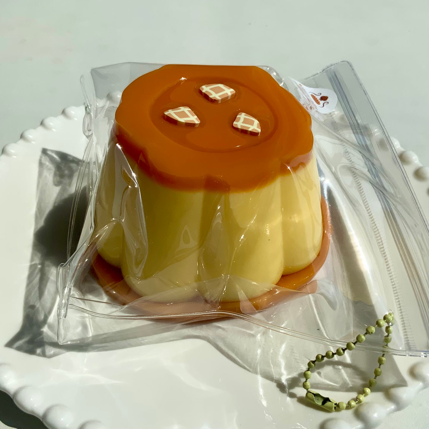 Giant caramel pudding water-like texture taba squishy toy (240g) - Charming Cheese