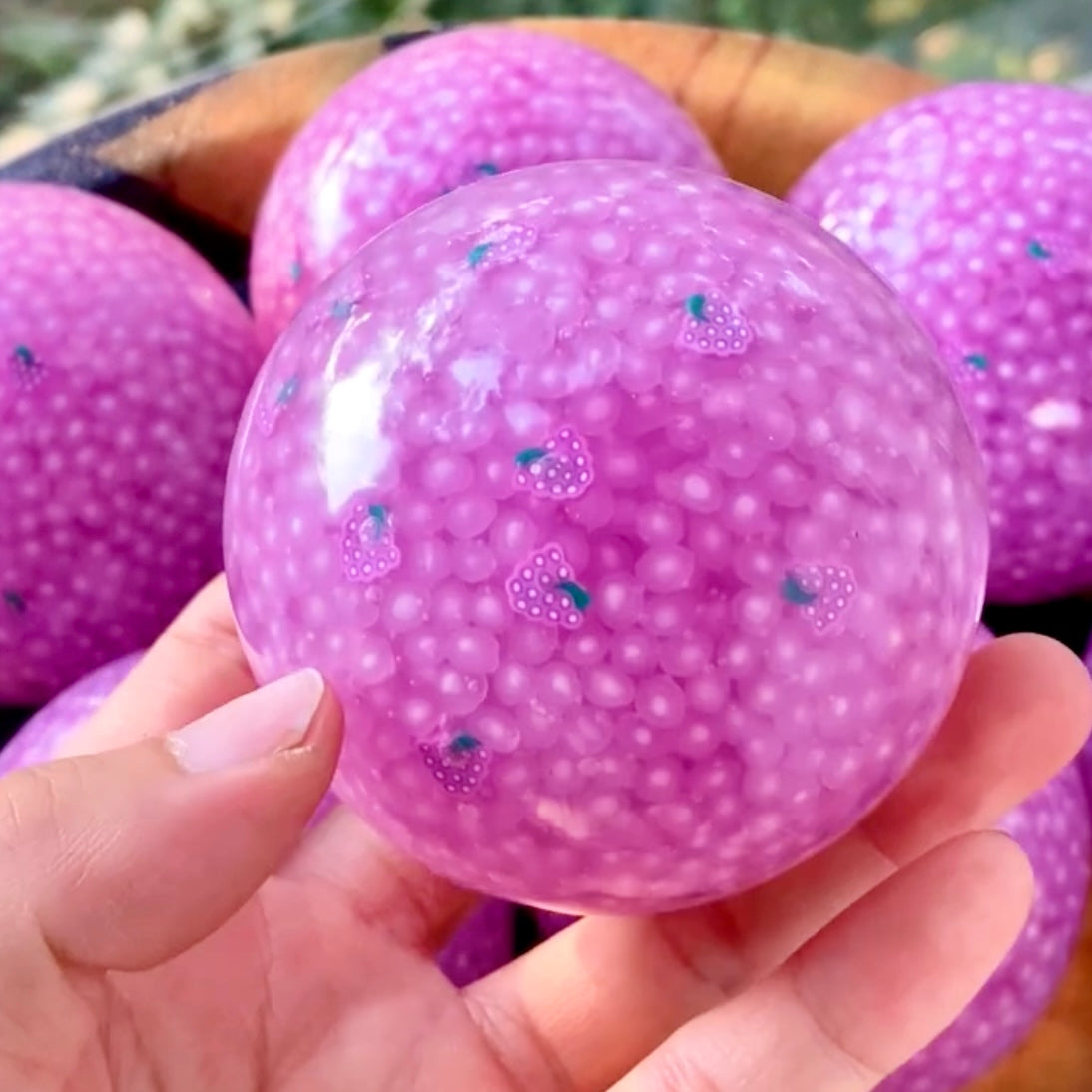 Jelly Rice-filled Grape Stress Ball Toy (6cm ball skin)
