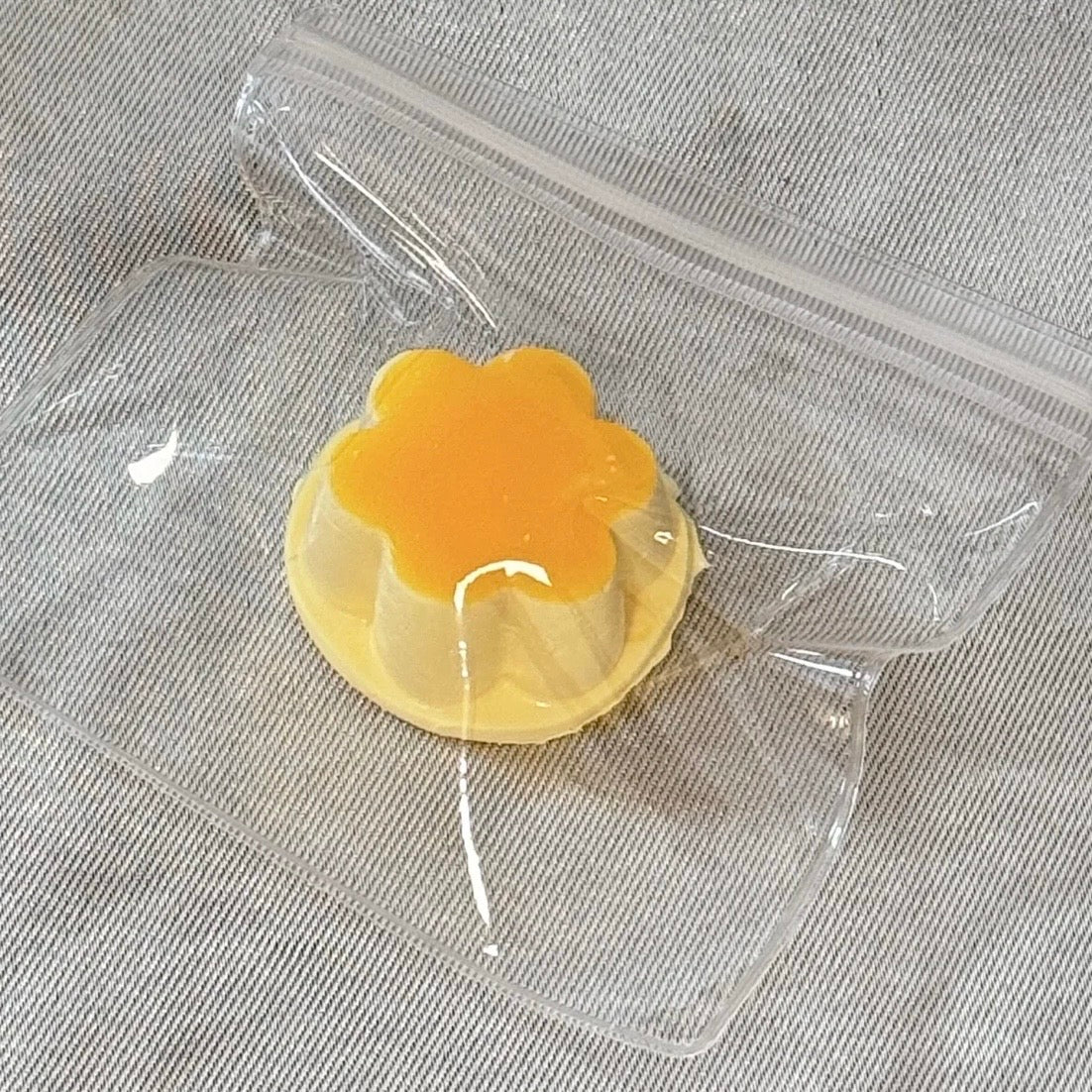 Little Caramel Pudding Taba Squishy Toy (30g) - Charming Cheese