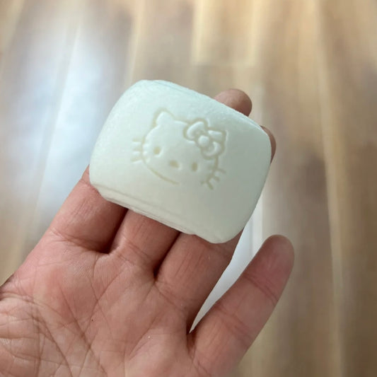 Flocked mini milk kitty bun taba squishy toy (45g)