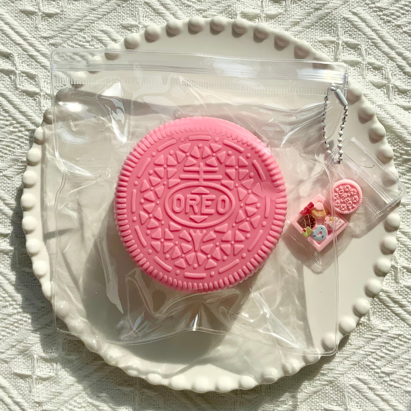 Various colors Oreo taba squishy toy - Charming Cheese