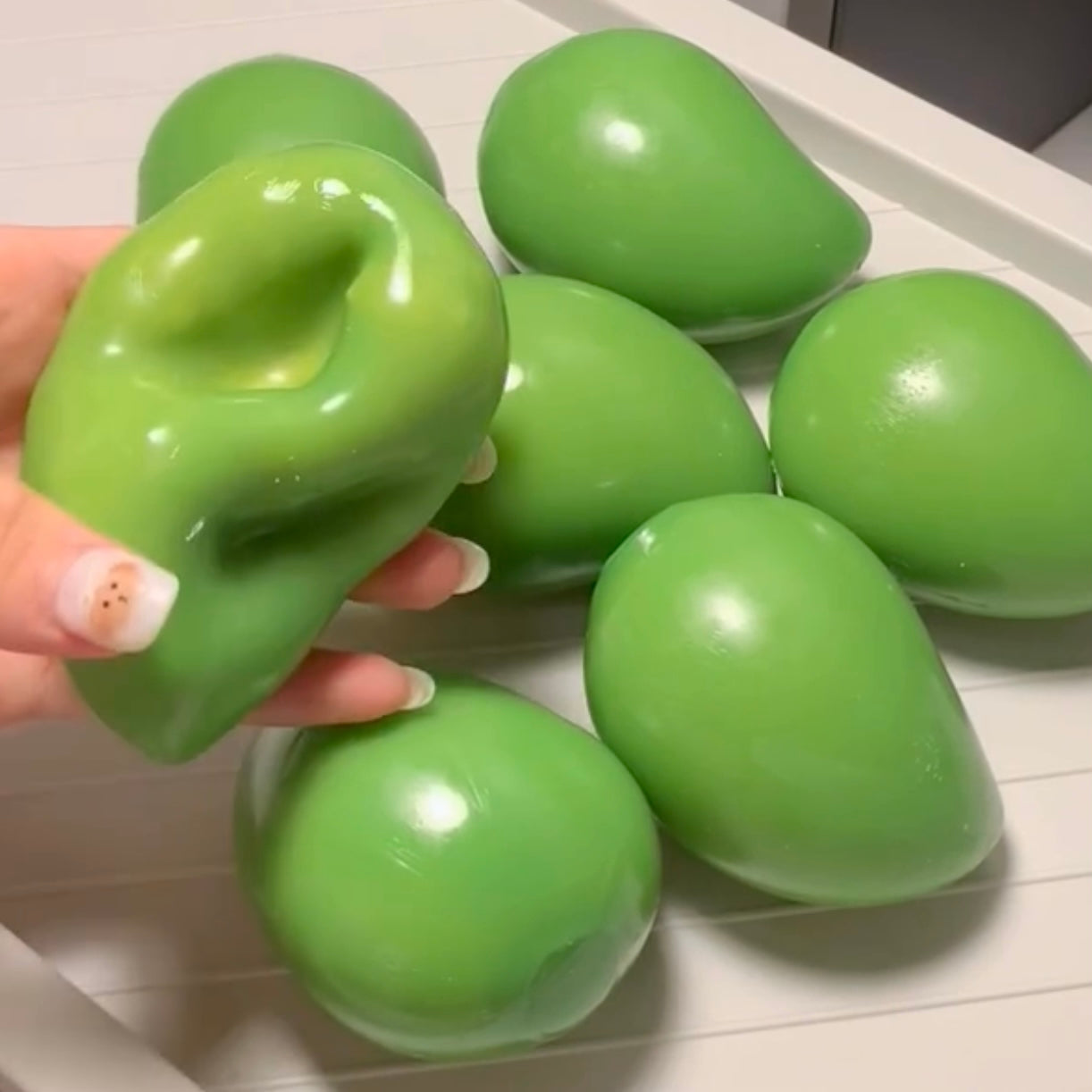 Crispy Yellow-green Color-changing Mango Handmade Stress Ball (55g)