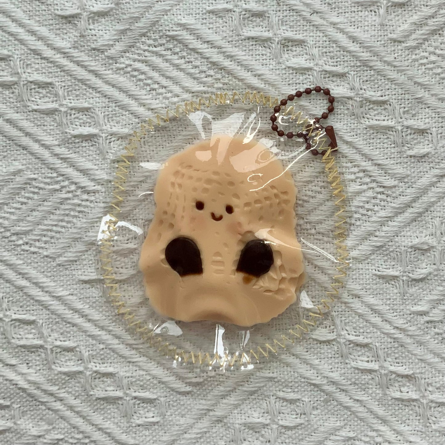 JC Peanut taba squishy toy pendant