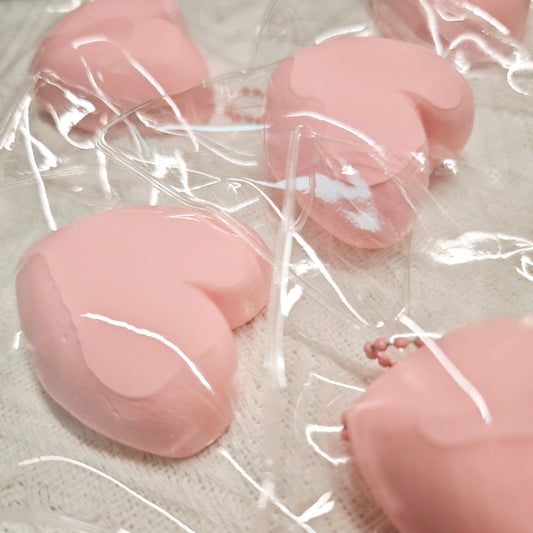 Clay-like texture pink heart taba squishy pendant