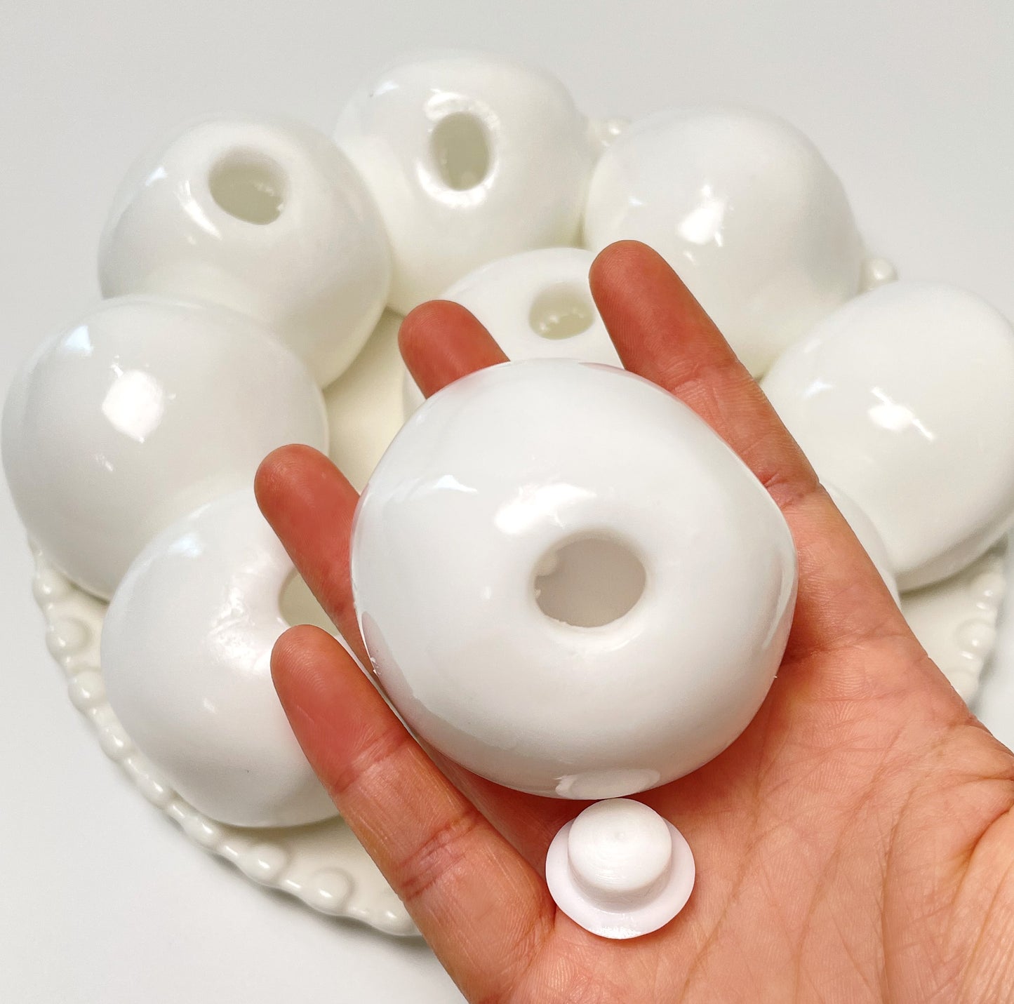 White Stress Ball Skin Pack of 10 with Stopper (5.5cm)