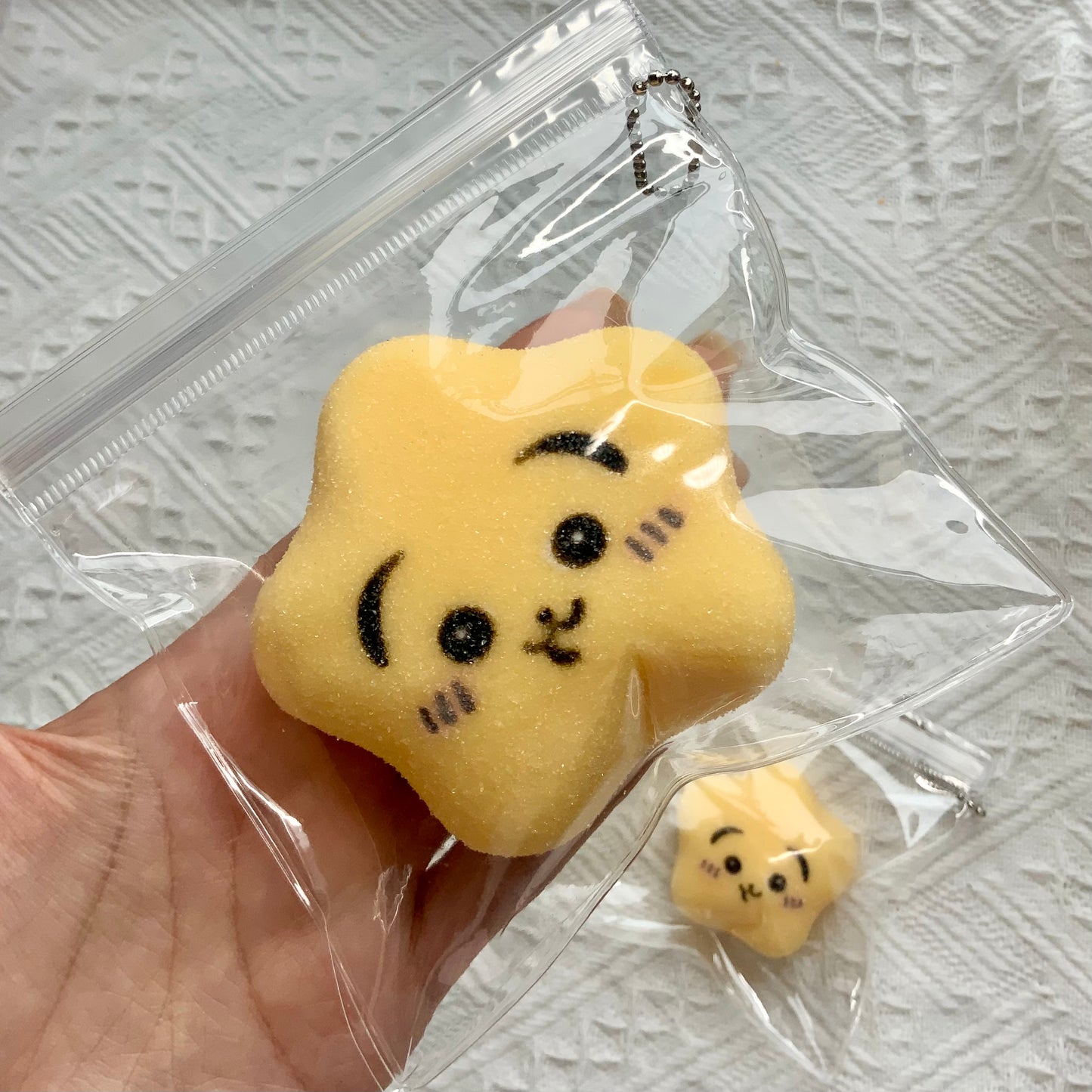 Chiikawa Usagi Star Taba Squishy Toy (Buy a large get a small for FREE)