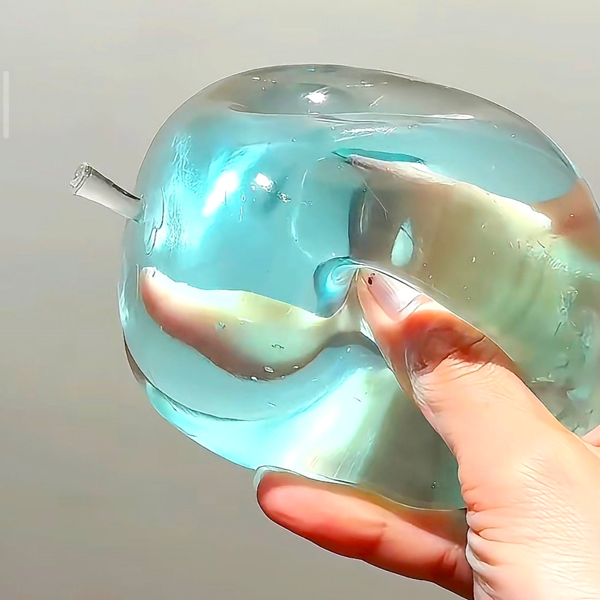 Formable Crystal Red /Green /Blue Creamy Texture Big Apple 🍎 Vaseline Stress Ball (7.5cm) - Charming Cheese