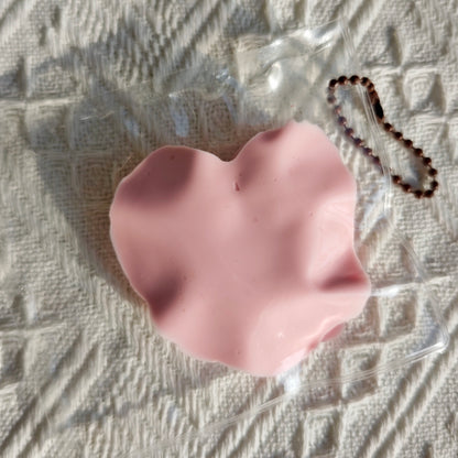 Clay-like texture pink heart taba squishy pendant