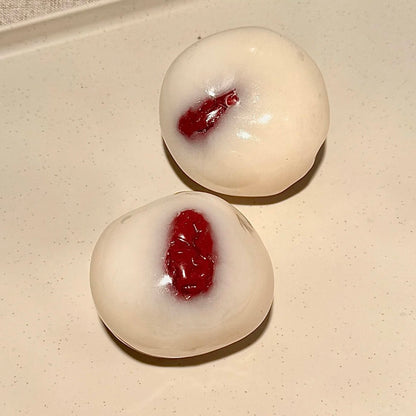 Milky White Jujube Coconut Oil Ultra-thin Skin Malleable Handmade Stress Ball
