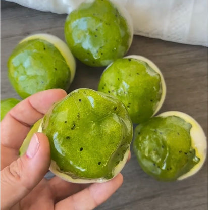 Kiwifruit Slush Milk Vaseline Handmade Stress-relieving Ball