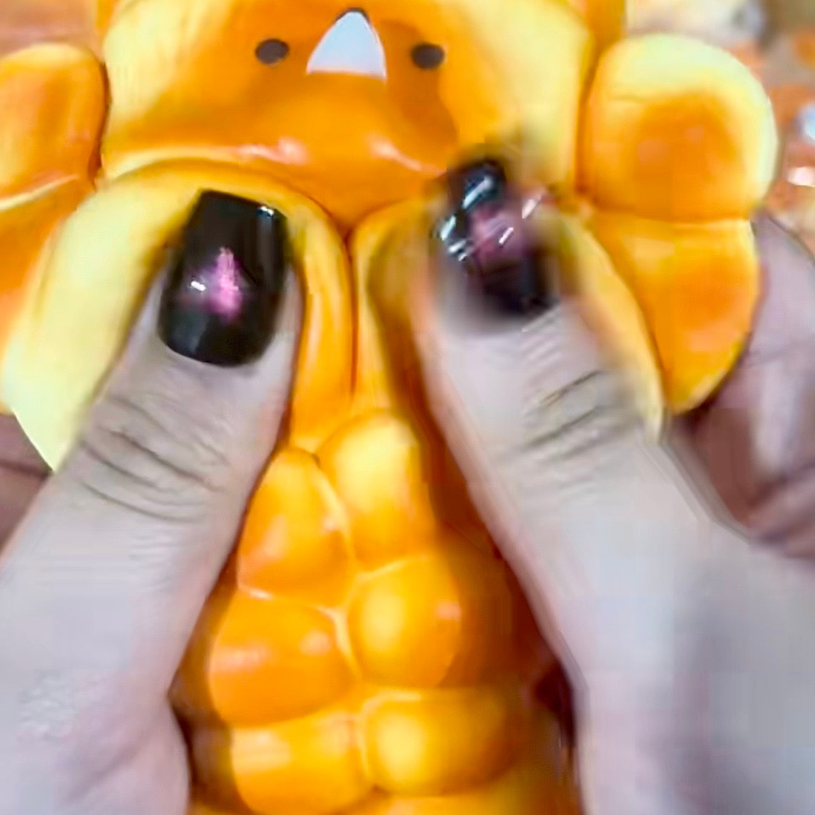 Strong Muscle Bear Slow-rising Squishy Toy - Charming Cheese