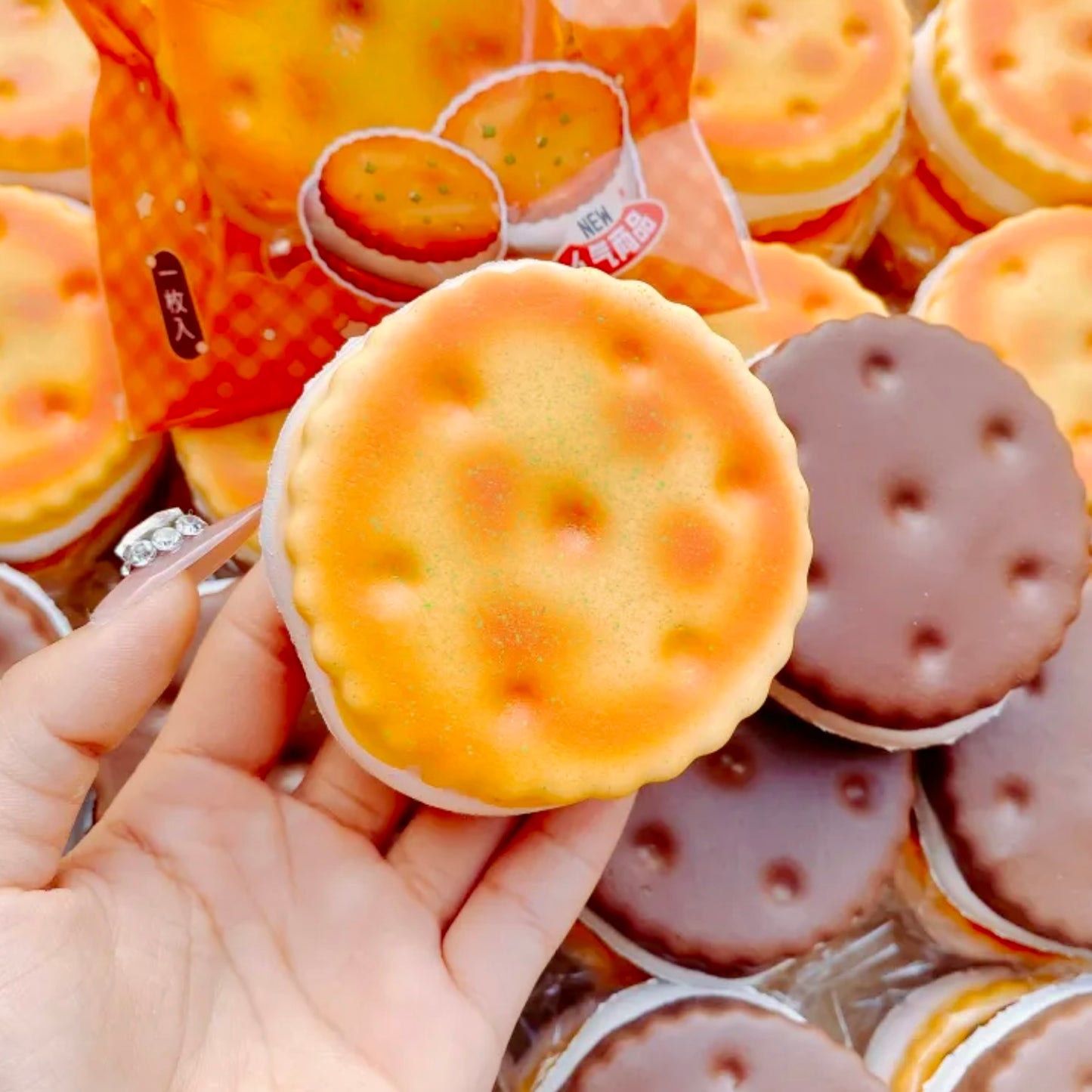 Orange Nougat Biscuit Sandwich Slow-rising Squishy Toy 🍪