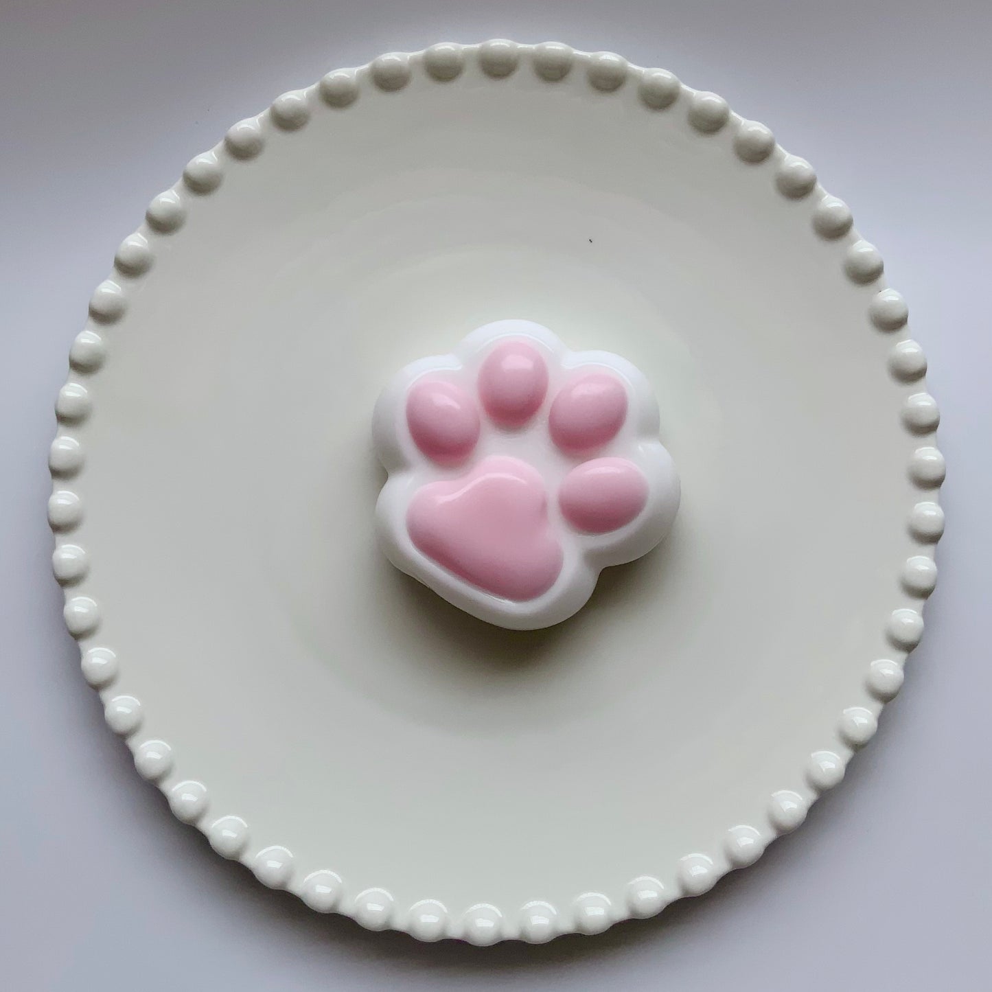 Classic cat paw taba squishy toy - Charming Cheese
