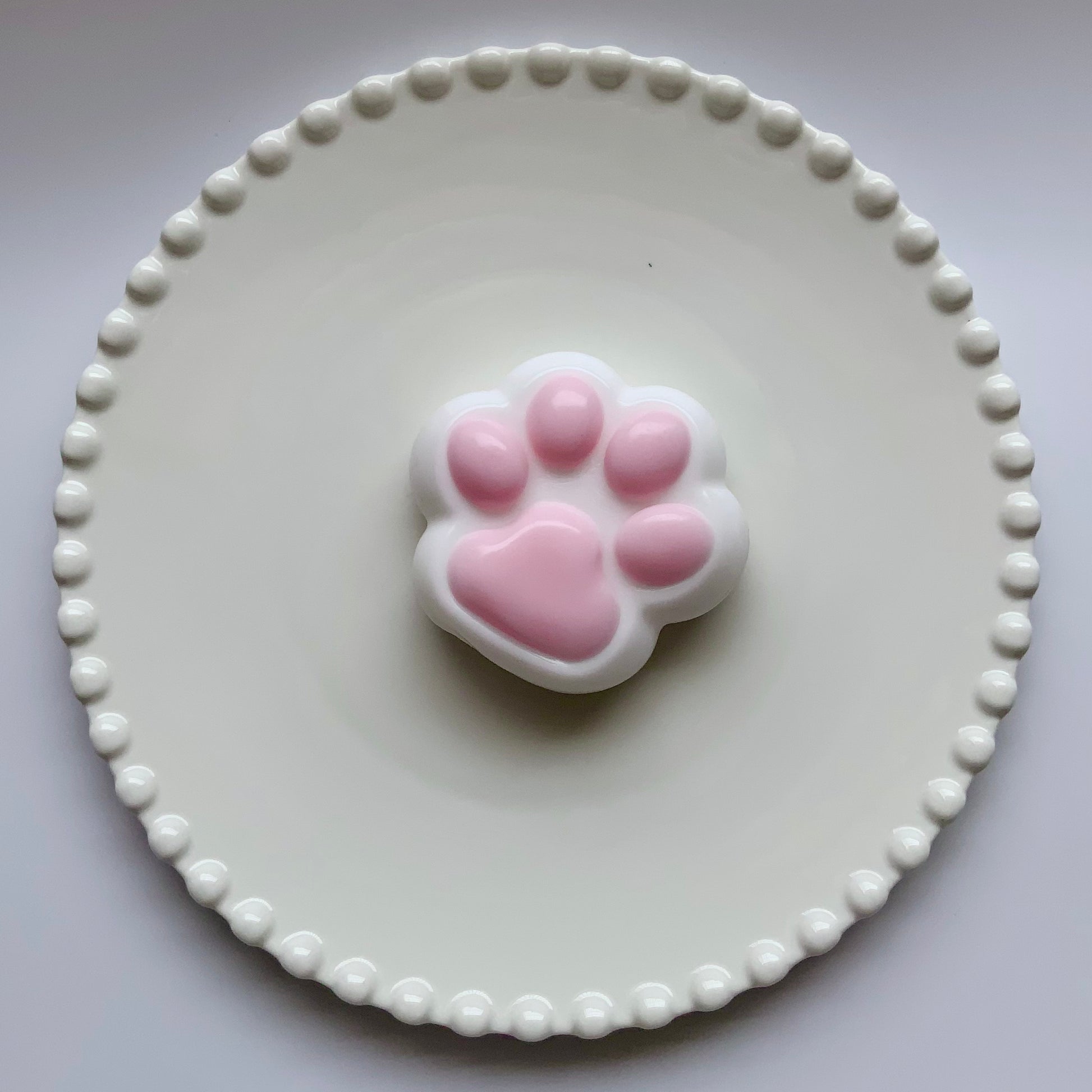 Classic cat paw taba squishy toy - Charming Cheese