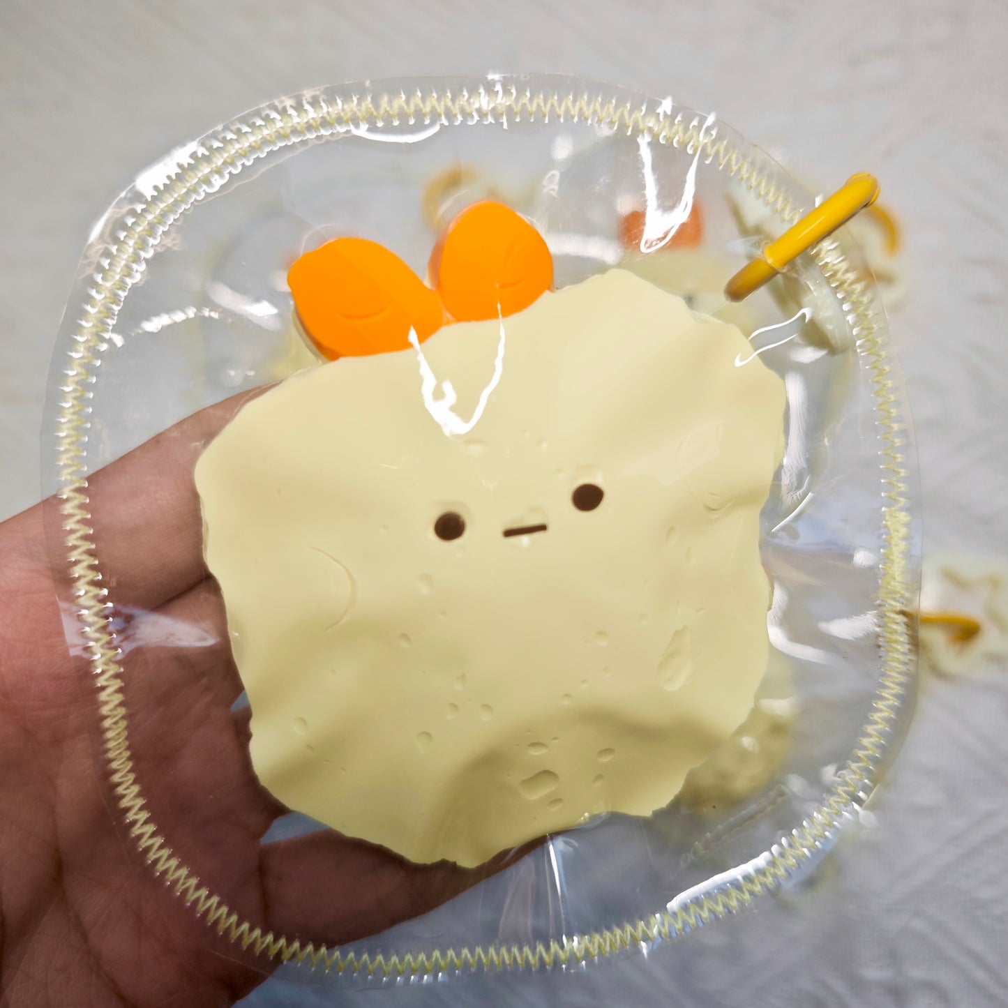Clay-like texture shrimp baby taba squishy toy🍤