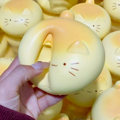 Round-faced Smiling Cat Slow-rising Squishy Toy