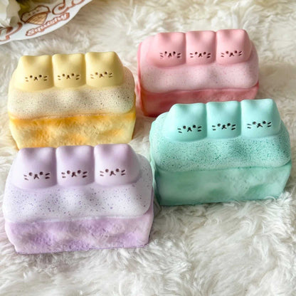 Cat soybean milk box slow rising squishy toy