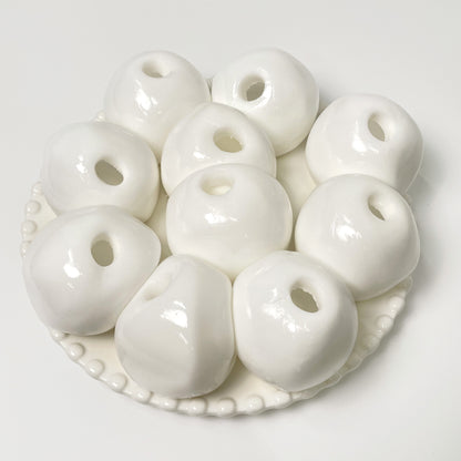 White Stress Ball Skin Pack of 10 with Stopper (5.5cm)