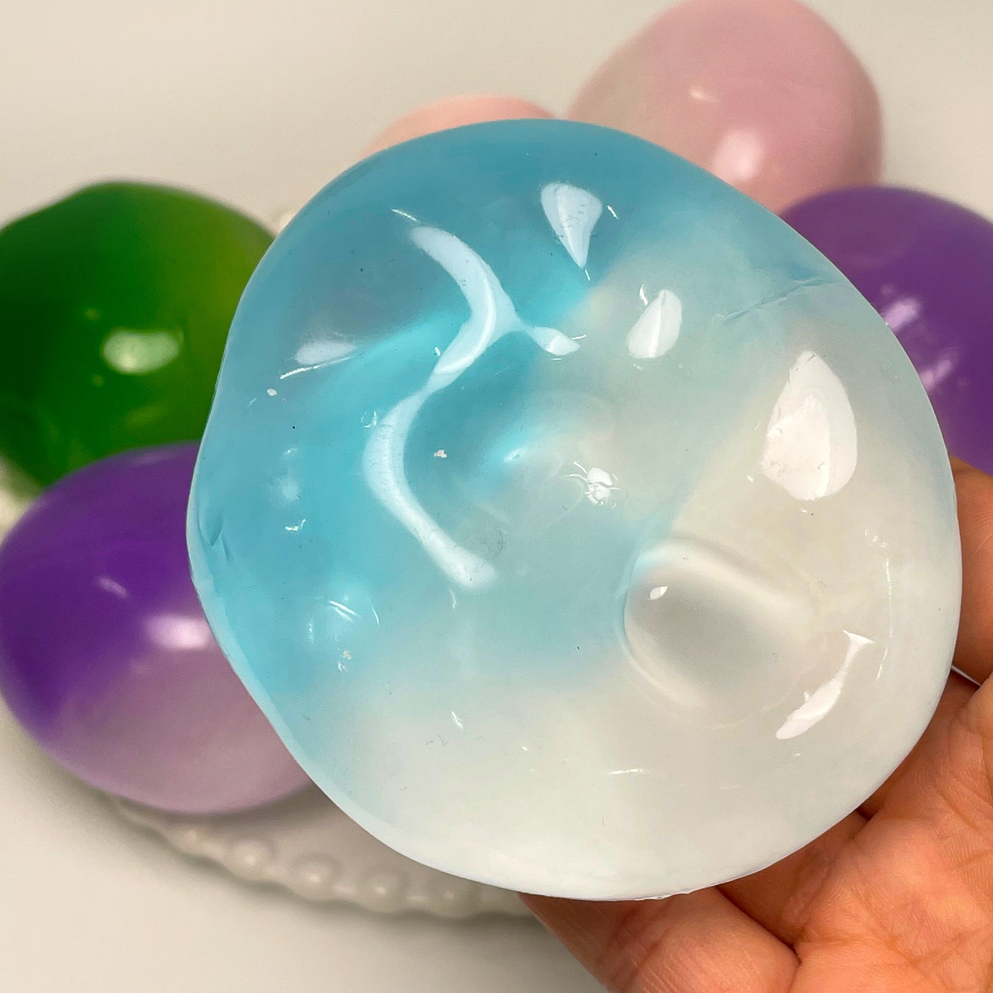 Green /Blue /Pink Dual-color Filling Coconut Oil Malleable Handmade Stress Ball - Charming Cheese